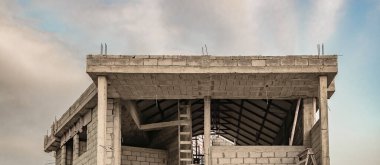 Dış görünüş iki kat bina inşaatı, samborondon, ekvador.