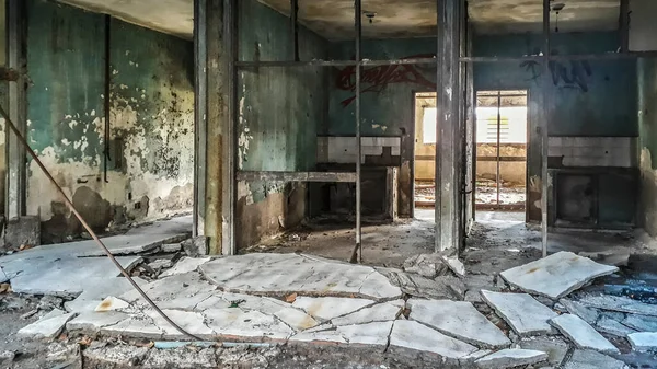 Εσωτερικό Άδειο Κατεστραμμένο Εγκαταλελειμμένο Κτίριο Montevideocity Uruguay — Φωτογραφία Αρχείου