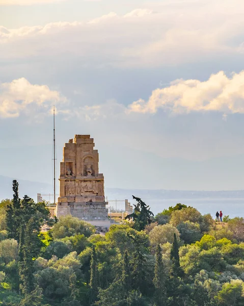 アクロポリスの丘 アテネ ギリシャからの空中アテネの街並み — ストック写真