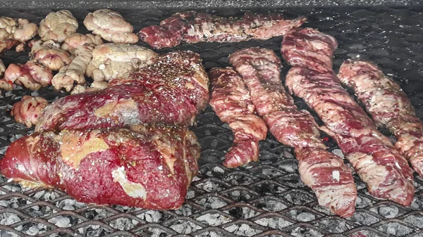 Carne Grelhada Tradicional Assar Alimentos Uruguaias — Fotografia de Stock