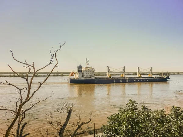 Commercial Ship Crossing the Parana River — Stock Photo, Image