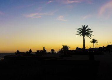 Günbatımı Montevideo kıyılarında