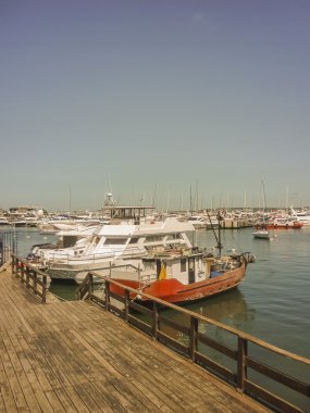 Tekneler ve yatlar Punta del Este limanda