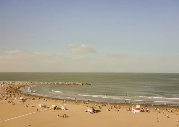 Luchtfoto uitzicht op het strand in Mar del Plata — Stockfoto