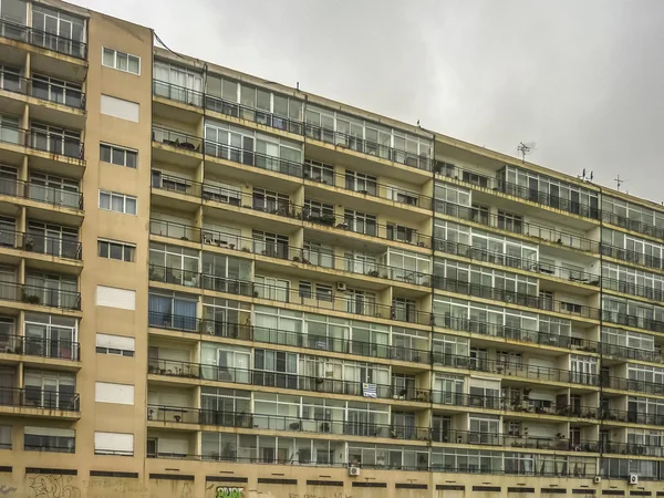Apartamenty budynki widok perspektywiczny — Zdjęcie stockowe