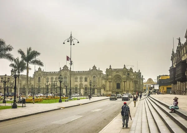 在秘鲁利马的马约尔广场 — 图库照片
