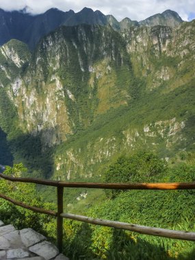 machu picchu büyük dik merdiven
