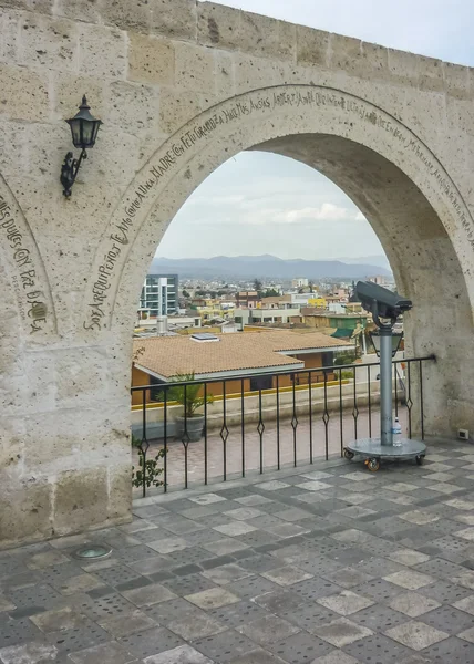 Cidade de Arequipa de um Gazer — Fotografia de Stock