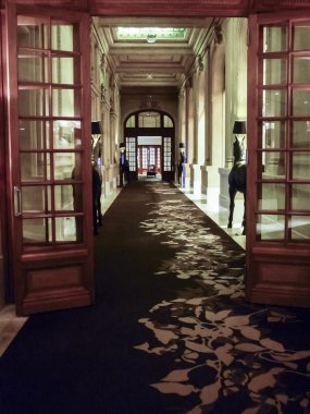 Hotel Casino Carrasco iç gece çekimi