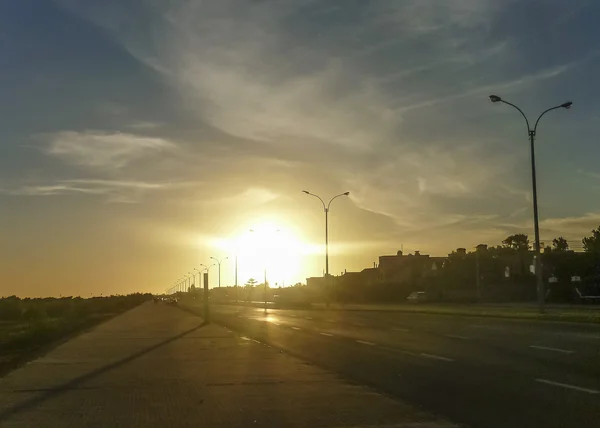 Passerella vuota al tramonto — Foto Stock