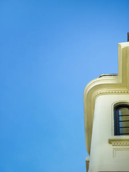 Art-Deco-Stil Gebäude niedrigen Winkel Blick — Stockfoto