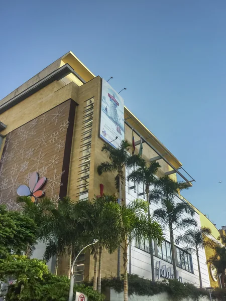 Shopping Center em Medellín Colômbia — Fotografia de Stock