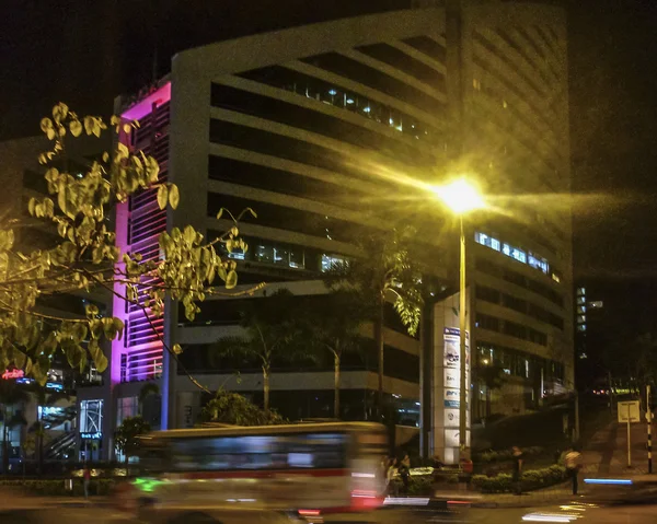 哥伦比亚麦德林的城市夜景 — 图库照片