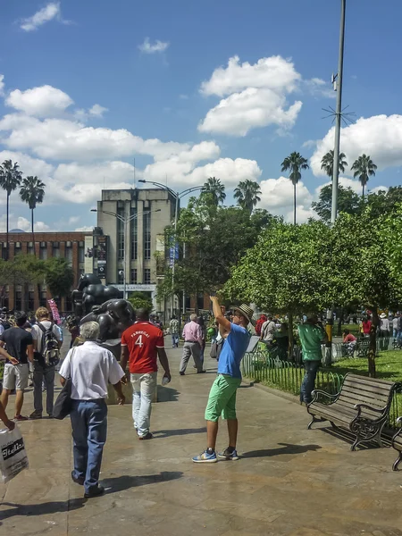 Botero náměstí v medellin Kolumbii — Stock fotografie