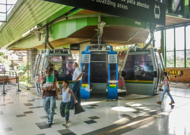 Medellin teleferik istasyonu