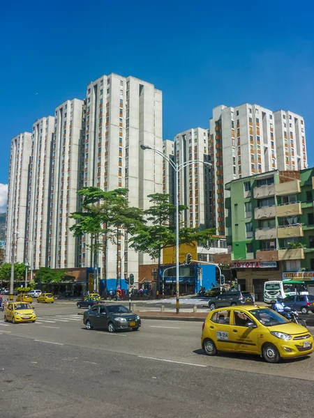 Moderne gebäude in medellin kolumbien — Stockfoto