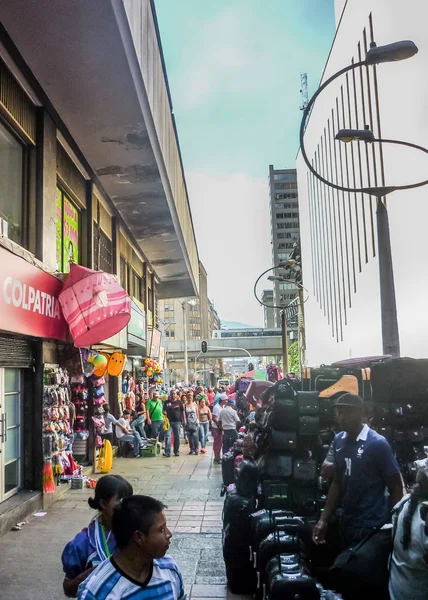 Medellin gün kentsel sahne — Stok fotoğraf