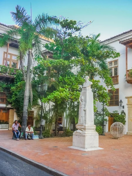 Klein plein in het historische centrum in Cartagena — Stockfoto