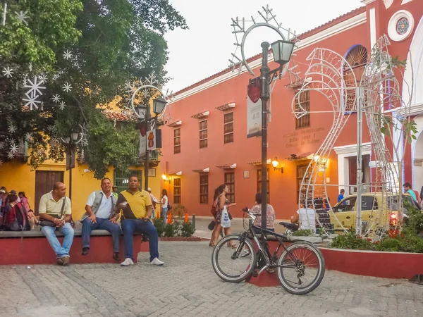 Praça tradicional no Centro Histórico de Cartagena — Fotografia de Stock