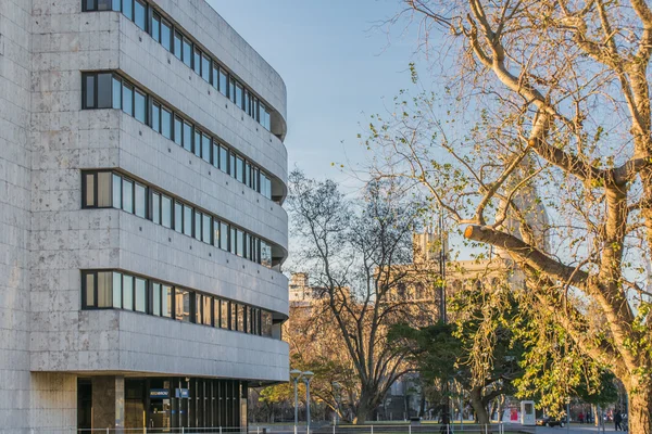 Modern and Old Architecture in Montevideo — Stockfoto