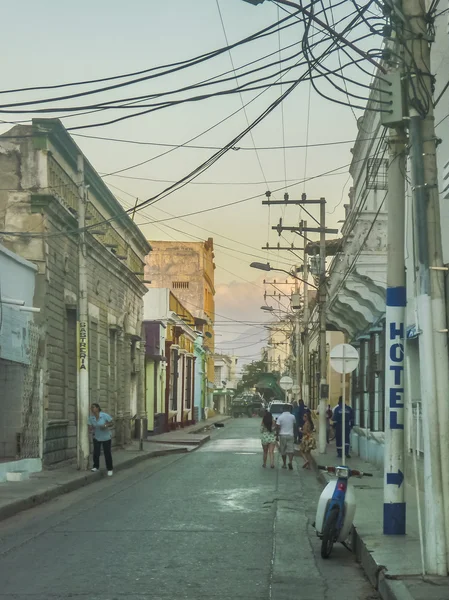 Escena del atardecer urbano en Santa Marta Colombia —  Fotos de Stock