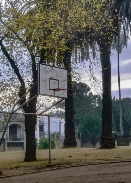 Üres kicsi tér kosárlabda — Stock Fotó