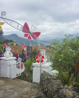 Işık rakamlar dekorasyon Bogota Colom Monserrate bazilikaya