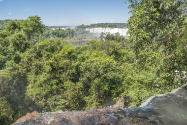 Şelale yakın Up Iguazu Şelalesi