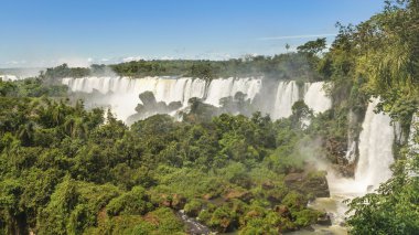 Şelaleler manzara Iguazu Parkı