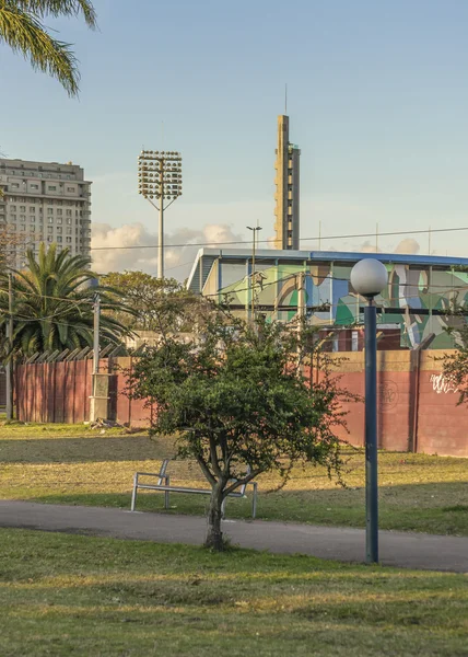 Centenario stadion vy från Park i Montevideo Uruguay — Stockfoto