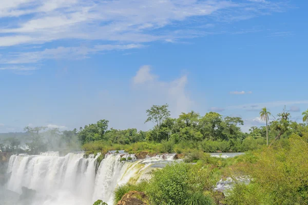 Watervallen landschap in Iguazu Park — Stockfoto