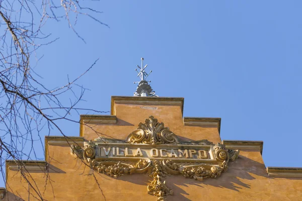 Fassadendetail der villa ocampo in san isidro — Stockfoto