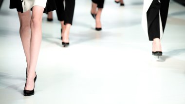 Defile, bir Catwalk olay