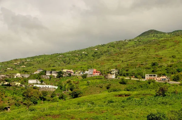 Vesnice Sao Jorge Pod Hornatou Krajinou Cabo Verde — Stock fotografie