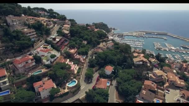 Blanes - Catalunya - España - grabado con drone 4K video 24 fps — Vídeo de stock