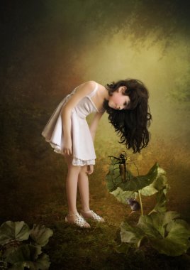 Küçük kız büyülenmiş dinler