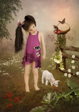 Uzun saçlı küçük kız.