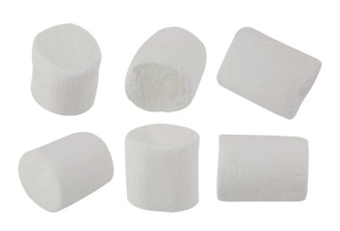 Marshmallow beyaz bir arkaplanda izole