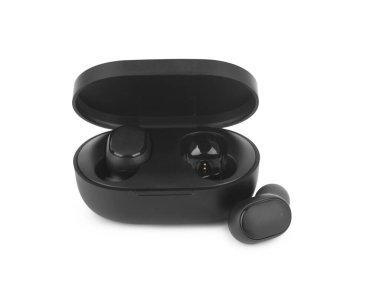 Kablosuz kulaklıklar beyaz arkaplanda izole edildi