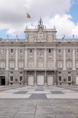 Madrid Kraliyet Sarayı