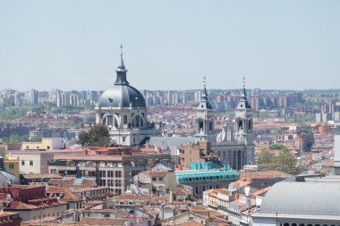 Madrid tavanlar, İspanya