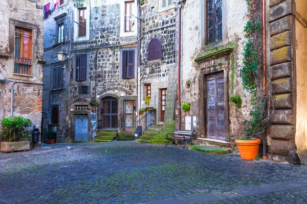 Pueblos medievales de Italia — Foto de Stock