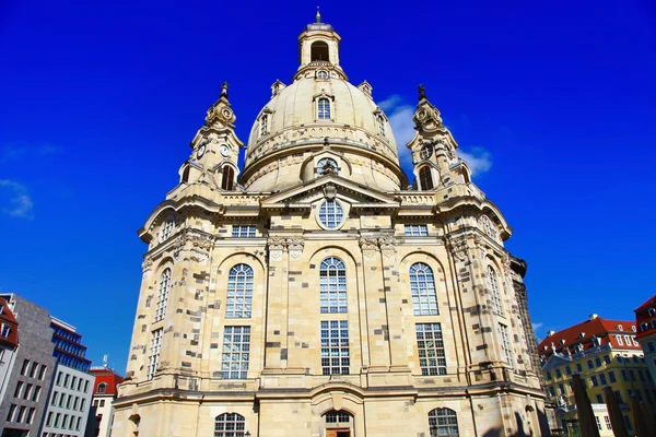 Beautiful baroque Dresden - Germany, Frauenkirche cathedral — Stock Photo, Image