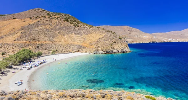 Görögország - Astypalaia sziget gyönyörű strandjai — Stock Fotó