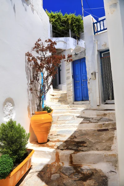 Greece- traditional  streets of Cyclades, Amorgos, Chora — Stock Photo, Image