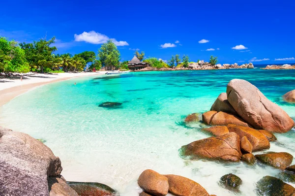 Vakreste tropiske strender - Seychellene, Praslin Island – stockfoto