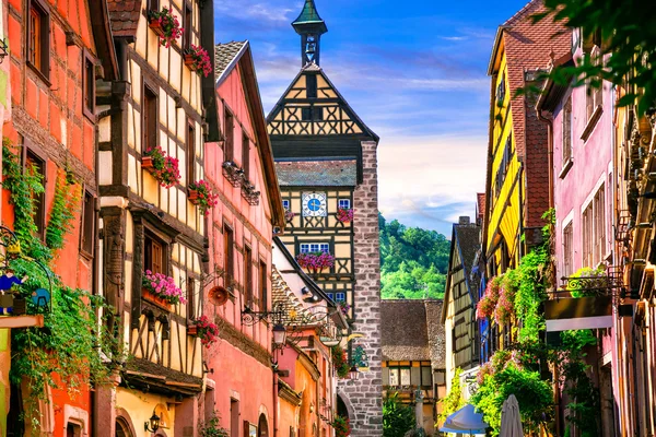 Найкрасивіших сіл Франції - Riquewihr в Ельзас. Знаменитий — стокове фото