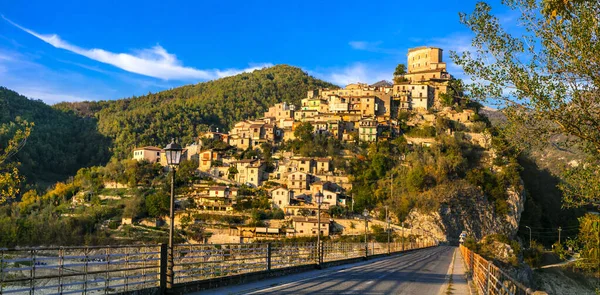 Szcenírozott Középkori Olaszországi Falvak Borgo Castel Tora Található Turano Lazio — Stock Fotó