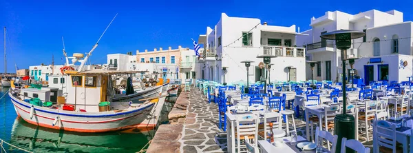 Grécia Viaja Ciclades Ilha Paros Encantadora Vila Piscatória Naousa Vista — Fotografia de Stock