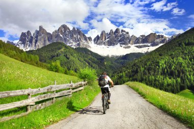 Alp faaliyetleri - Dolomites, İtalya kuzeyinde